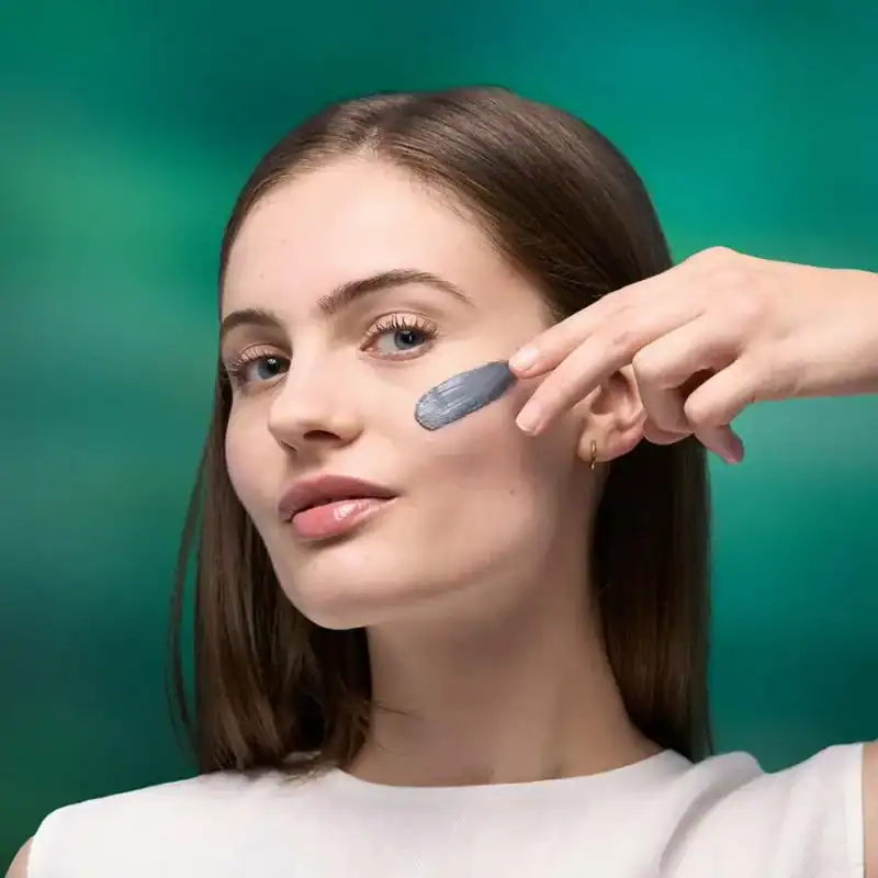 Maskë pastruese me karbon 75ml thumbnail 3